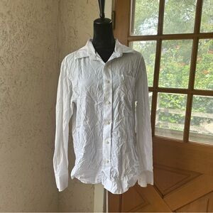 🦋 American Eagle Outfitters White Collared Button Down Shirt